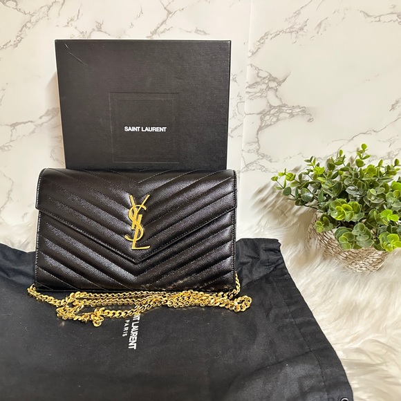 SainLaurent Black caviar wallet on chain - Picture 2 of 13